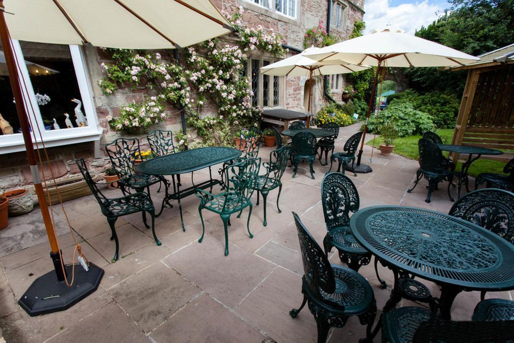 Wilton Court Restaurant With Rooms Ross-on-Wye Bagian luar foto
