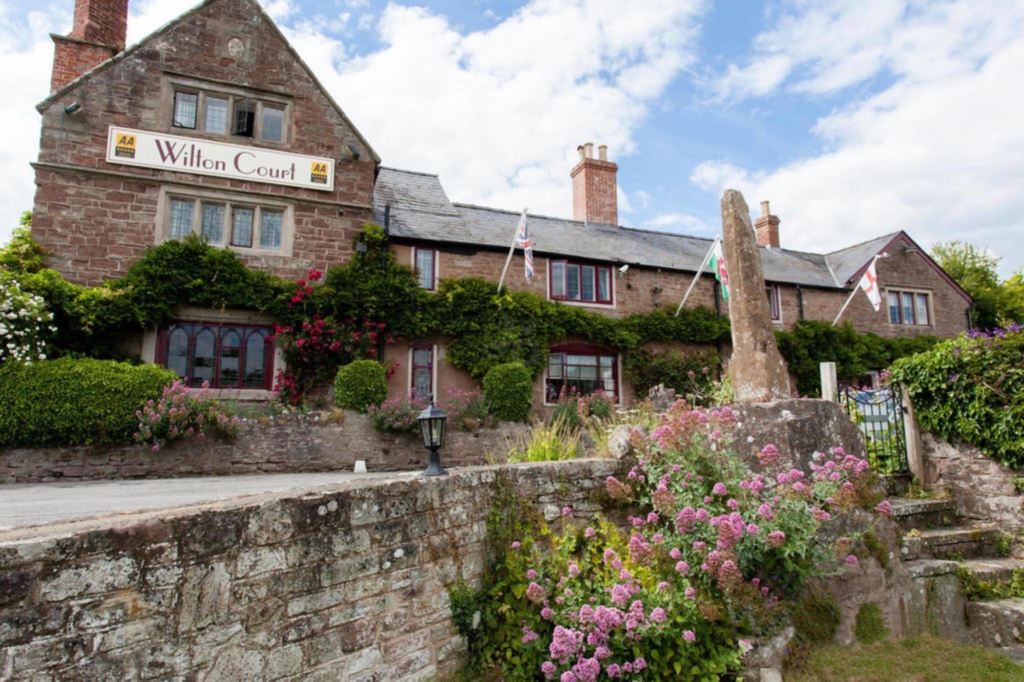 Wilton Court Restaurant With Rooms Ross-on-Wye Bagian luar foto